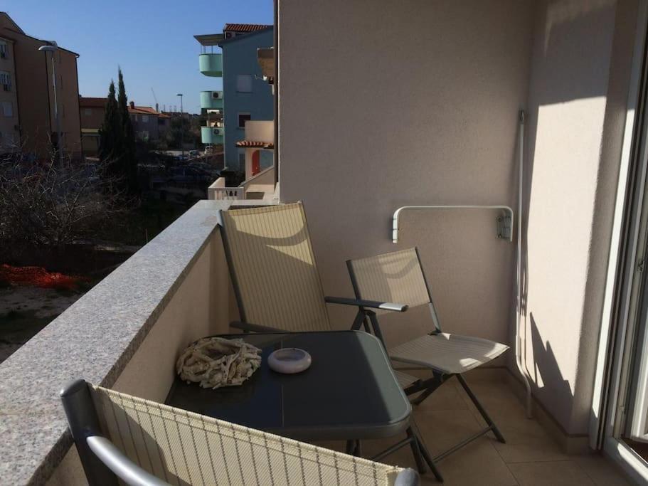 Liam Apartment Pula Exterior foto